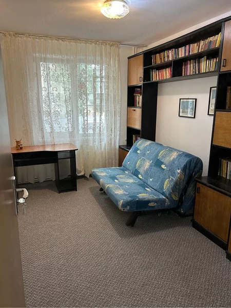 Crangasi, apartament cu 4 camere, 5 min. pana la metrou,